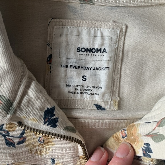 Spring jacket - Picture 2 of 3